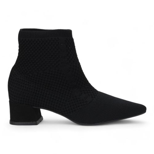 Dolly Stretch Bootie