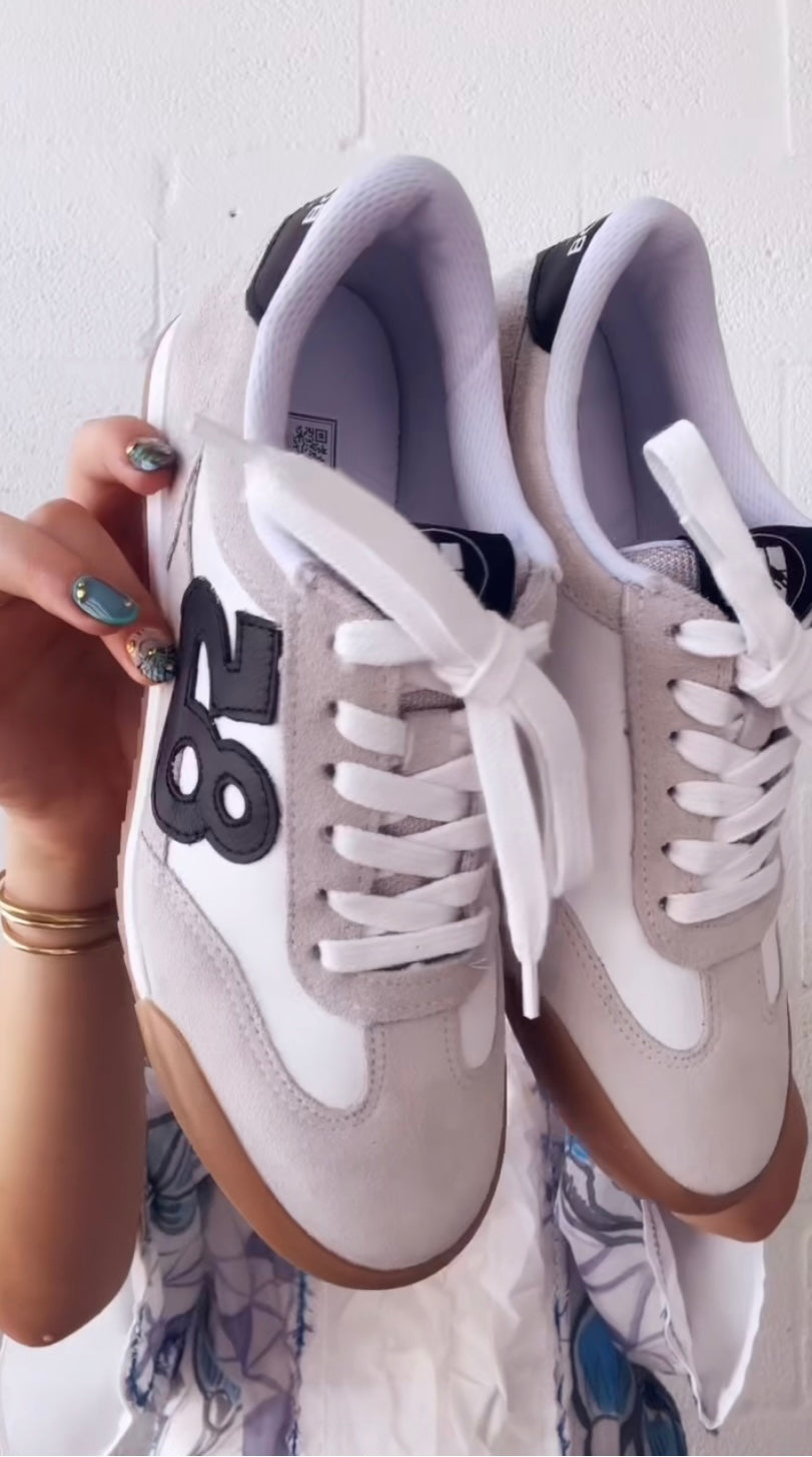 Botero Annie Sneaker