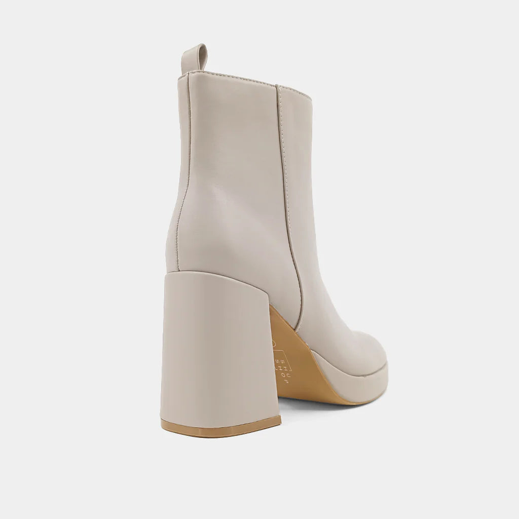 Wadi Boots