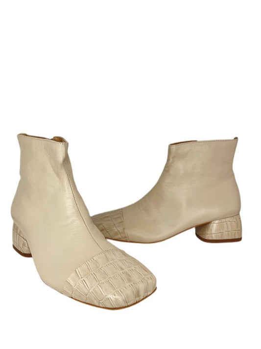 Lyla Boot