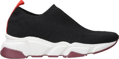 Aila Sneaker